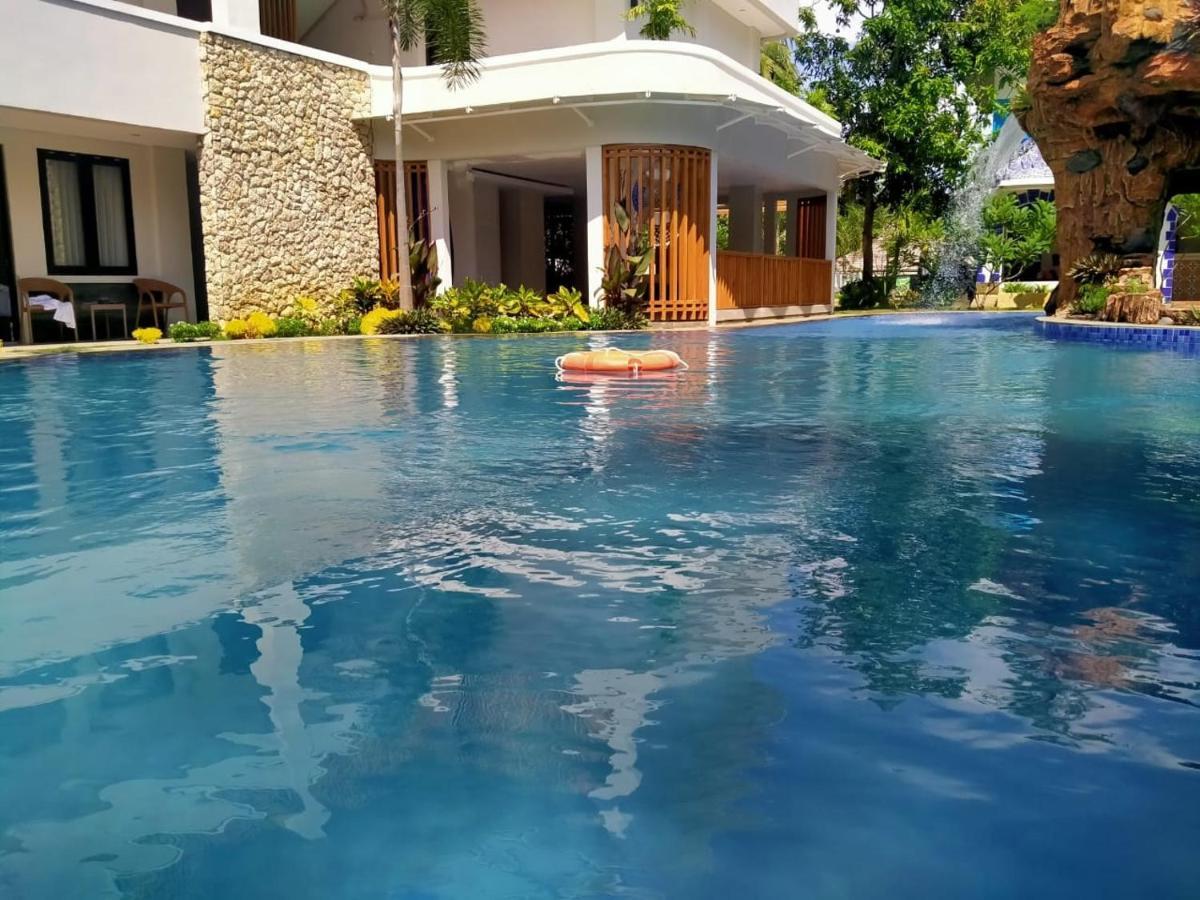 Long Beach Hotel Pangandaran Exteriör bild